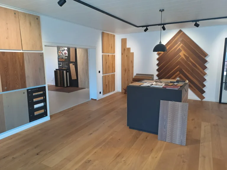 Ausstellung für Parkett und Bodenbeläge bei Holz Blüm in Bürstadt