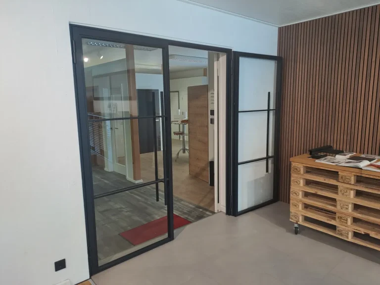 Huga Stahl loft Tür